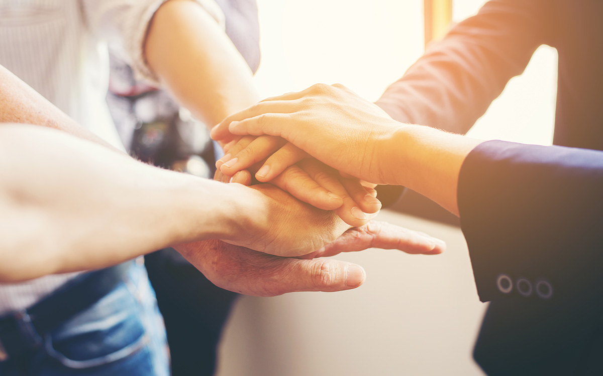6.Lifelong support: The system is never offline, and your investments are always active.